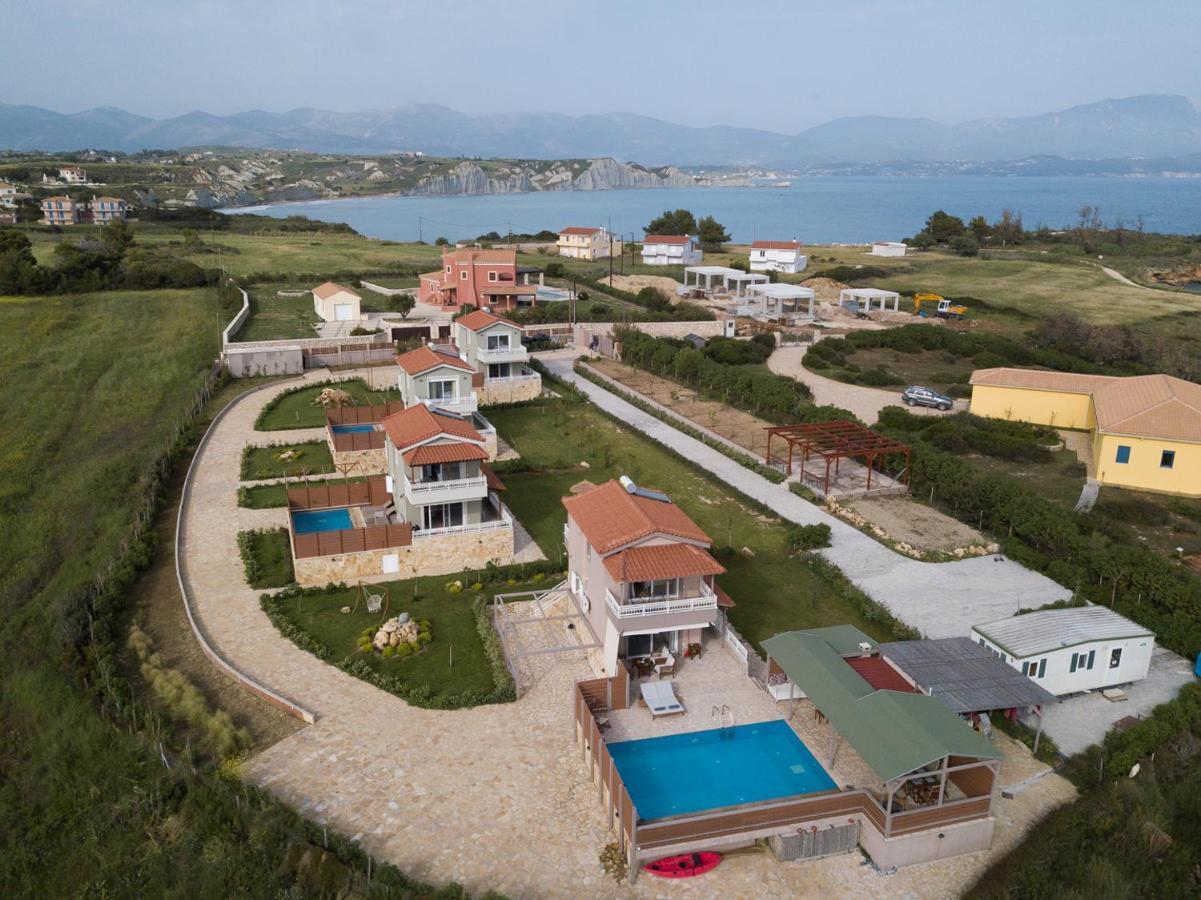 Crystal Villa *